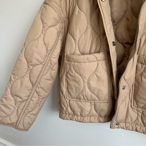 Abercrombie & Fitch - Oversized Quilted Jacket - Picture 5 of 7